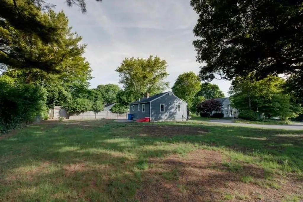 19 Nadeau Drive Wrentham MA 02093
