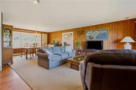 25 Westport Harbor Road Little Compton RI 02837