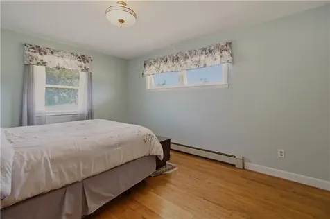 25 Westport Harbor Road Little Compton RI 02837