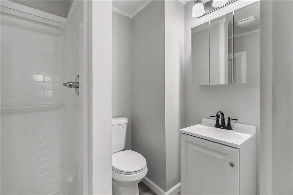 49 Dexter Street Portsmouth RI 02871