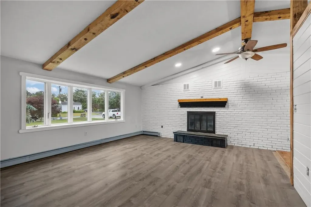 49 Dexter Street Portsmouth RI 02871