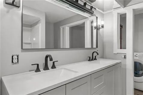 49 Dexter Street Portsmouth RI 02871