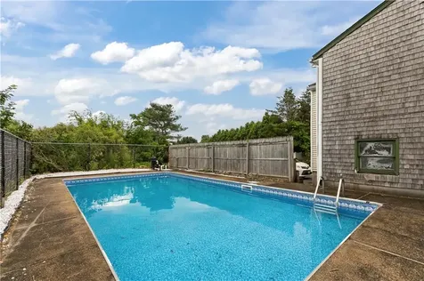 49 Dexter Street Portsmouth RI 02871