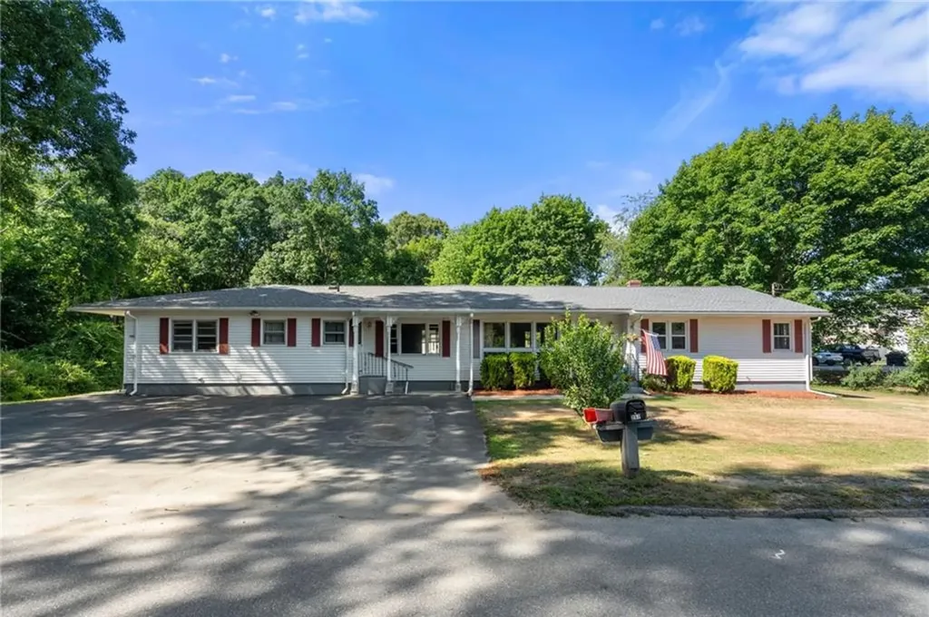 257 Morgan Avenue Johnston RI 02919