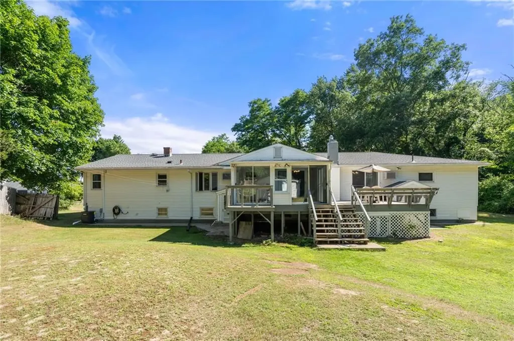 257 Morgan Avenue Johnston RI 02919