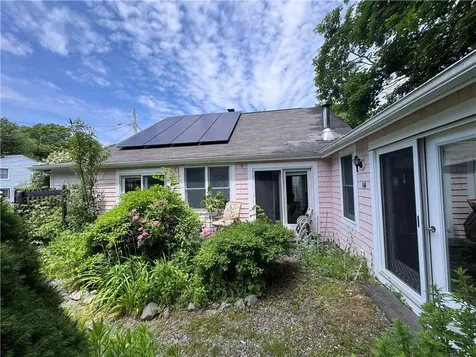 25 Fried Avenue Bristol RI 02809