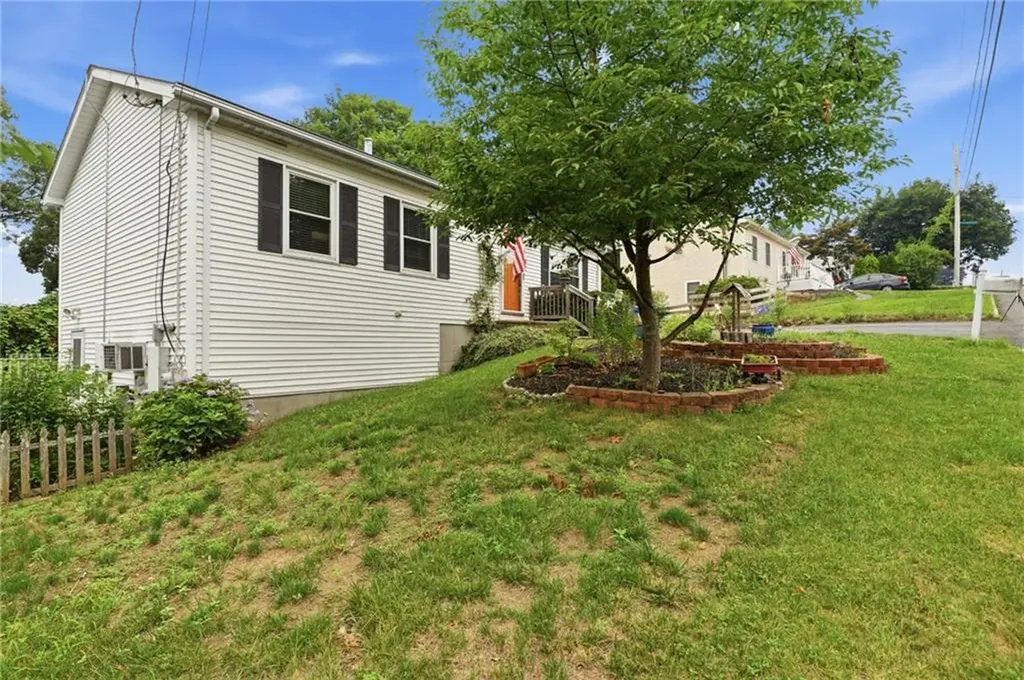 37 Crestwood Drive West Warwick RI 02893
