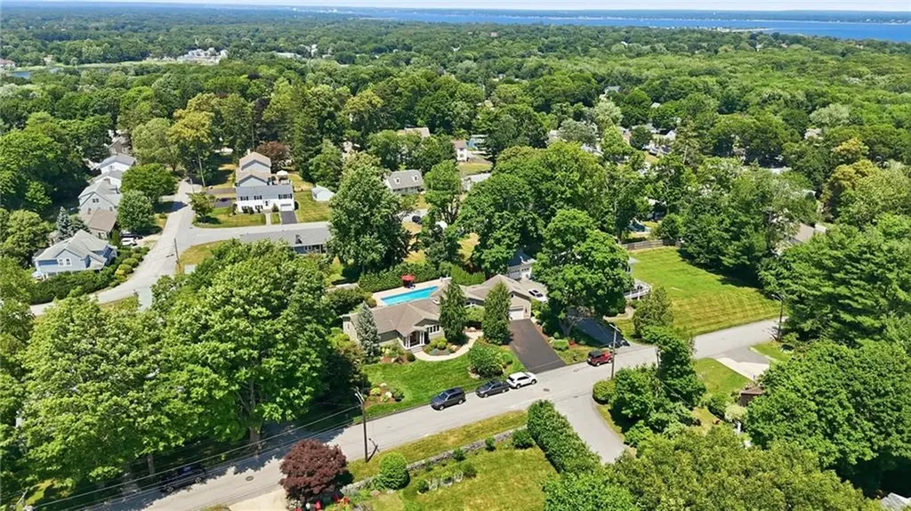 45 Newton Avenue Warwick RI 02889