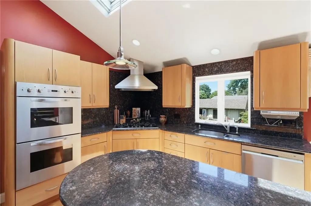 45 Newton Avenue Warwick RI 02889