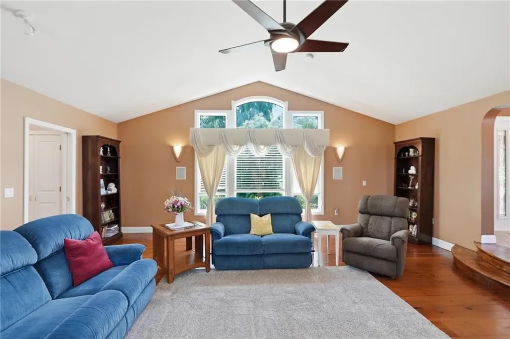 45 Newton Avenue Warwick RI 02889