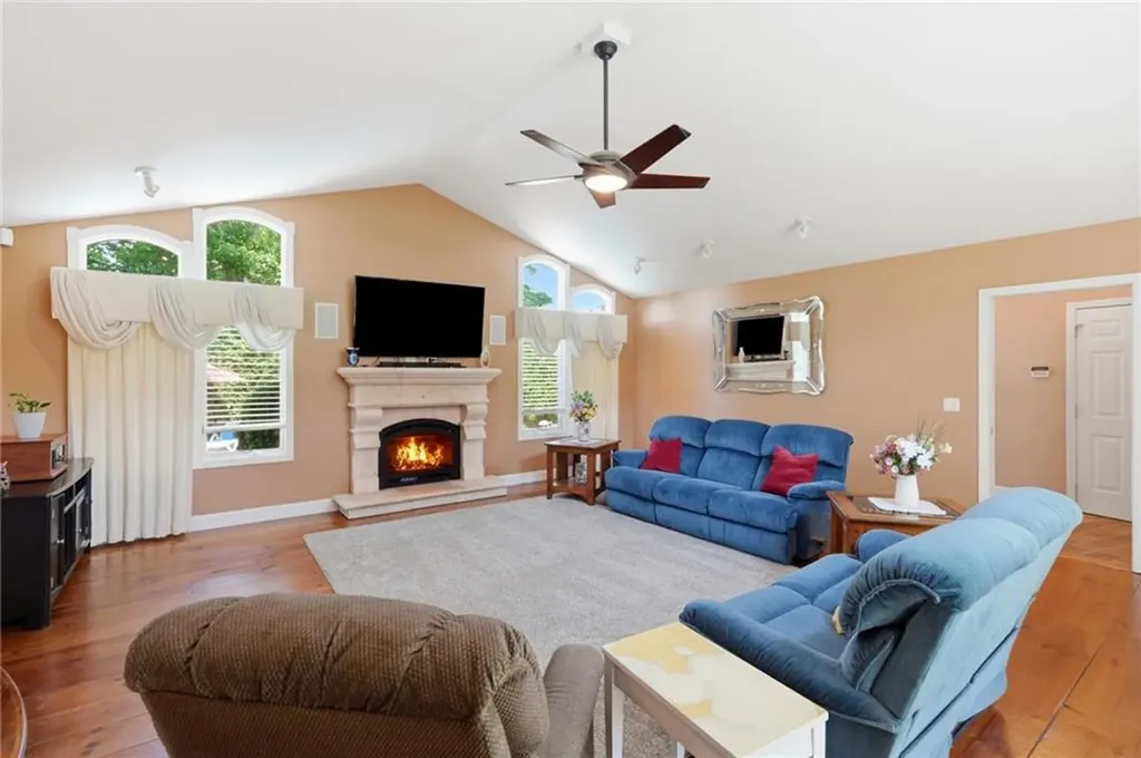 45 Newton Avenue Warwick RI 02889
