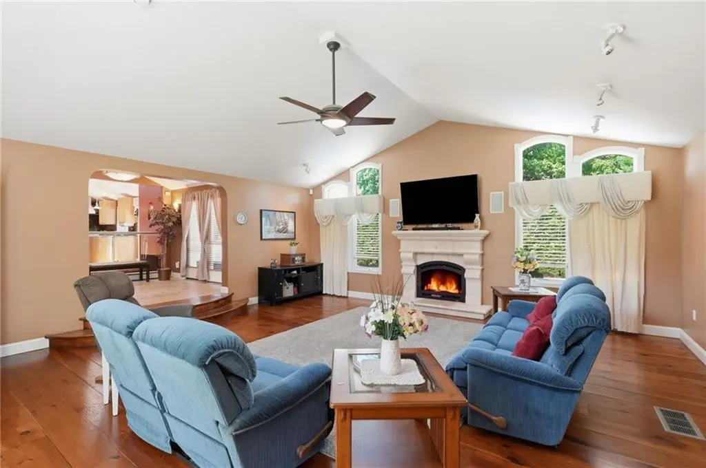 45 Newton Avenue Warwick RI 02889