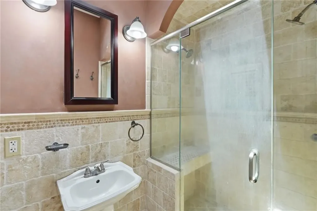 45 Newton Avenue Warwick RI 02889