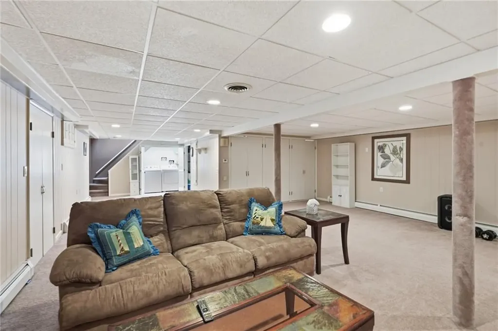 45 Newton Avenue Warwick RI 02889
