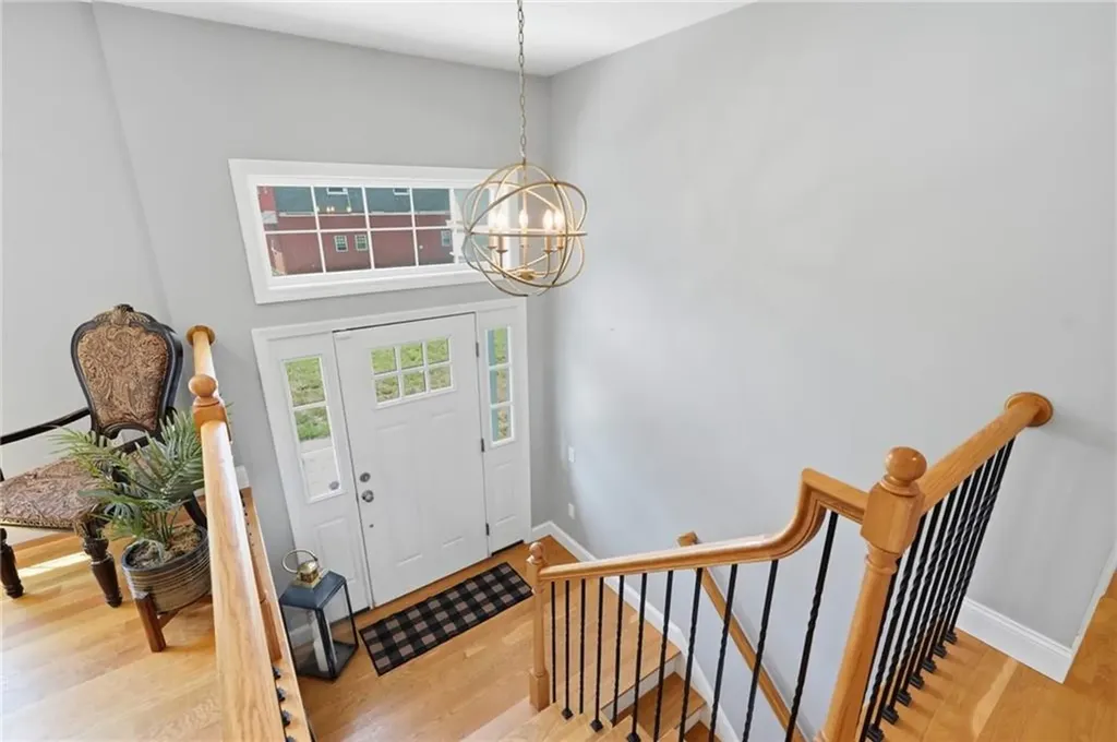 10 Stirling Drive Glocester RI 02857