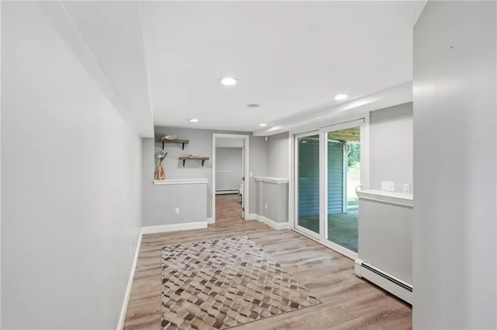 10 Stirling Drive Glocester RI 02857