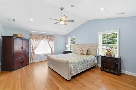 10 Stirling Drive Glocester RI 02857