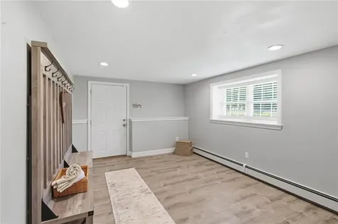 10 Stirling Drive Glocester RI 02857