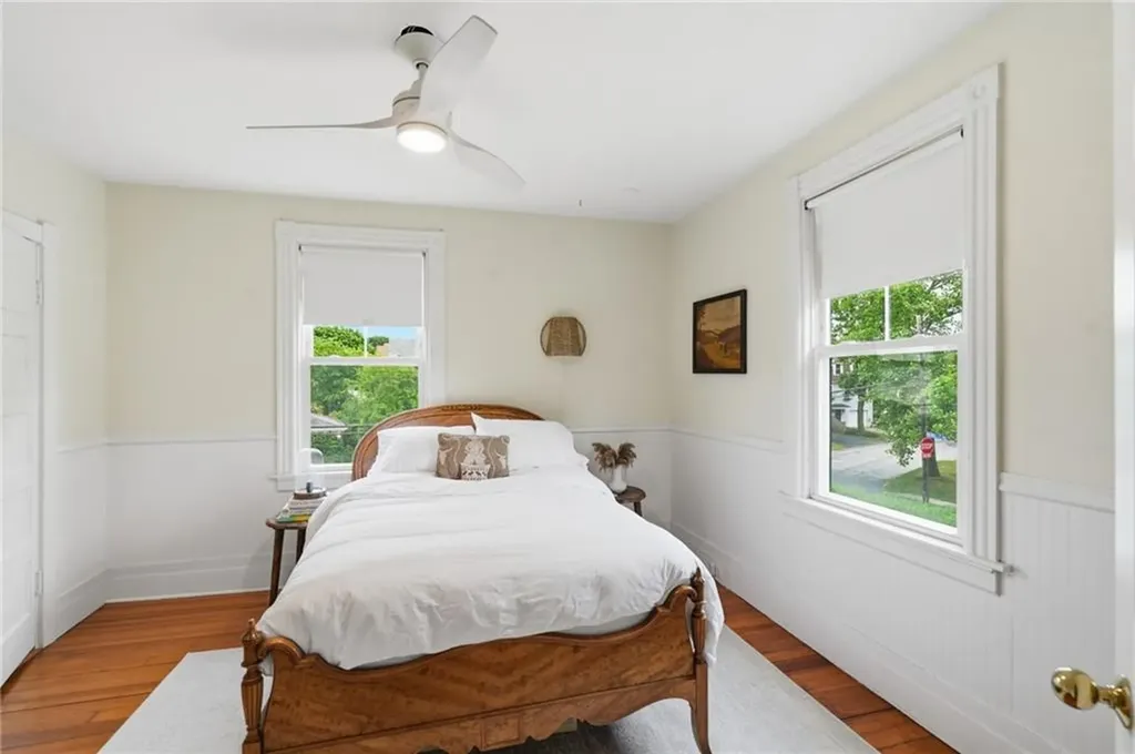 52 Berkeley Avenue Newport RI 02840