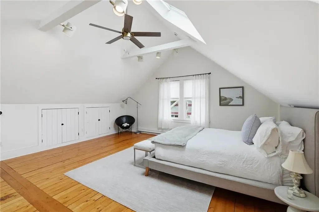 52 Berkeley Avenue Newport RI 02840