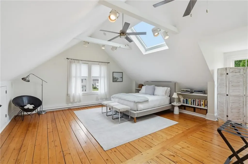 52 Berkeley Avenue Newport RI 02840