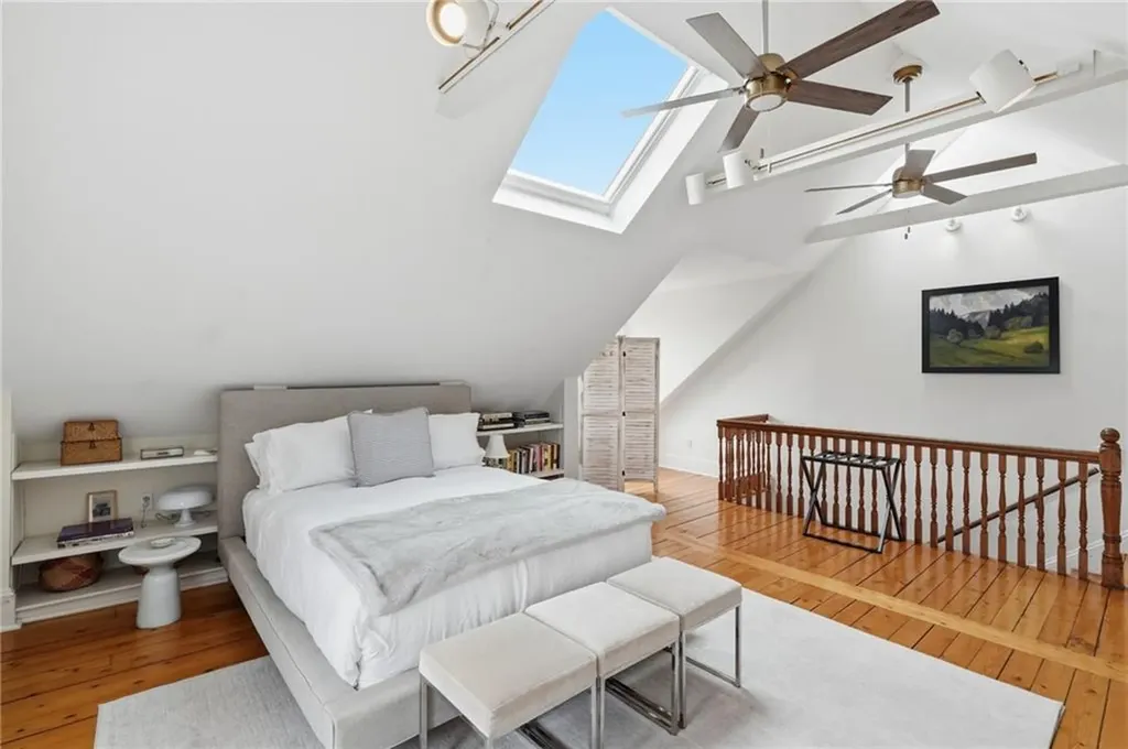 52 Berkeley Avenue Newport RI 02840