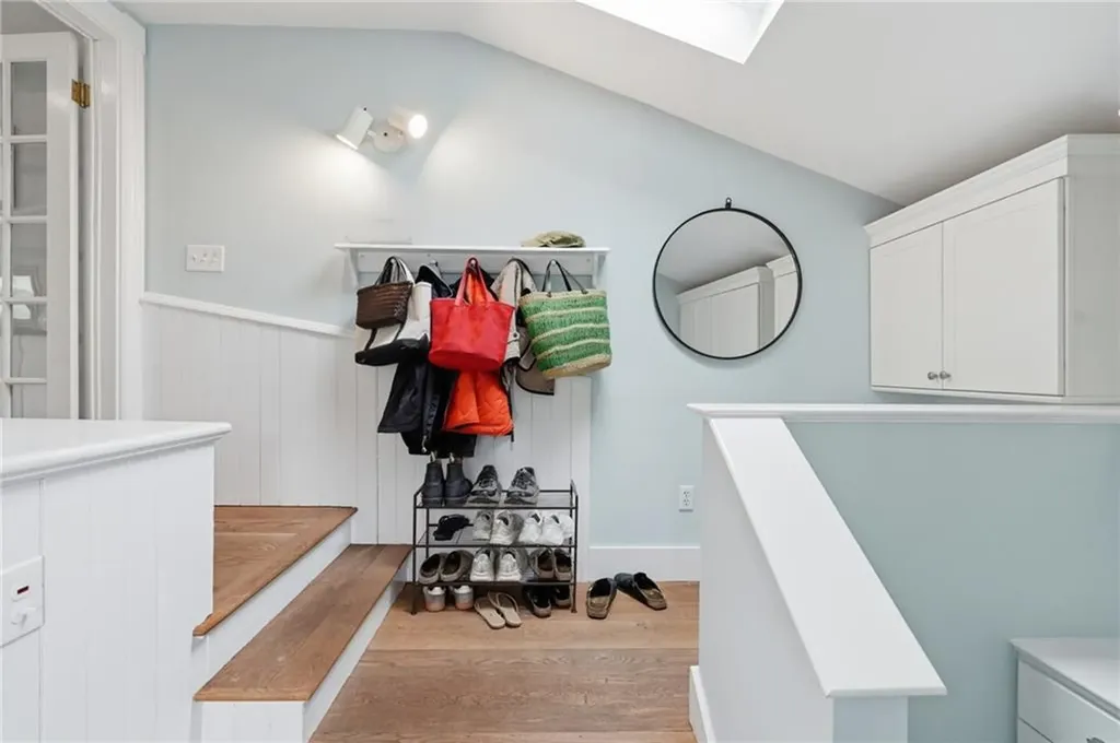 52 Berkeley Avenue Newport RI 02840