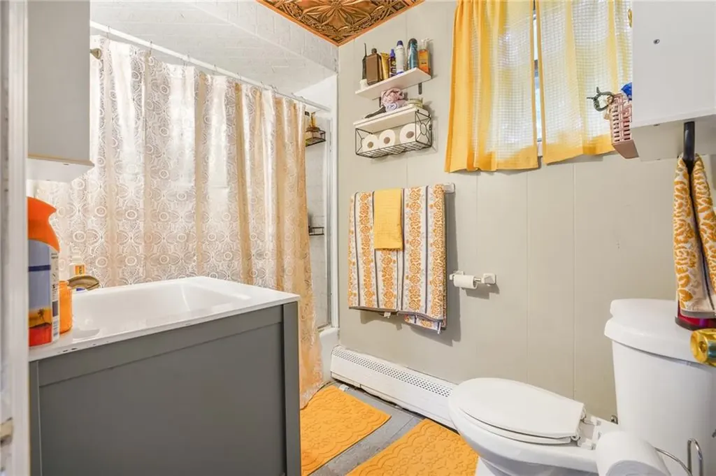 39 Highland Street Pawtucket RI 02860