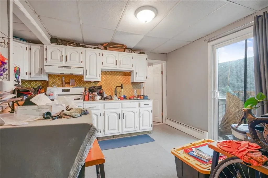 39 Highland Street Pawtucket RI 02860