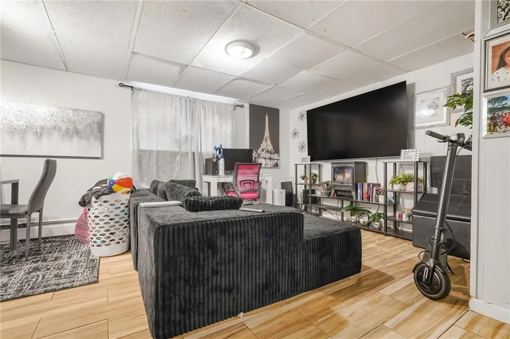 39 Highland Street Pawtucket RI 02860