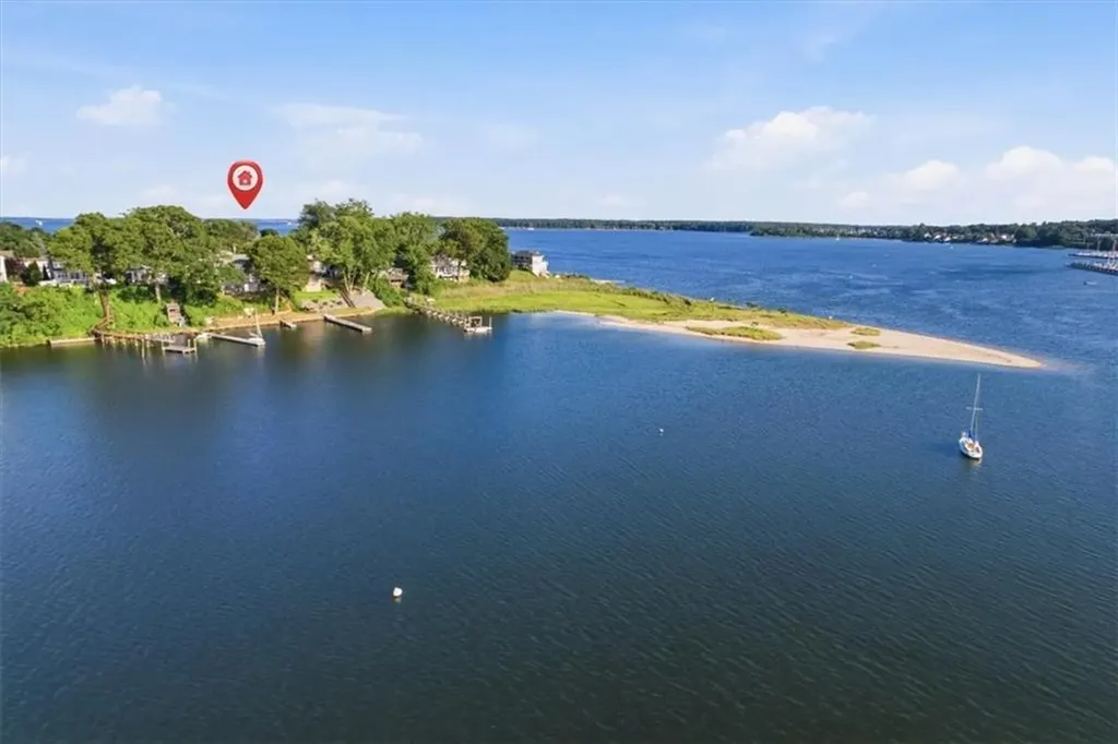 265 Grand View Drive Warwick RI 02886