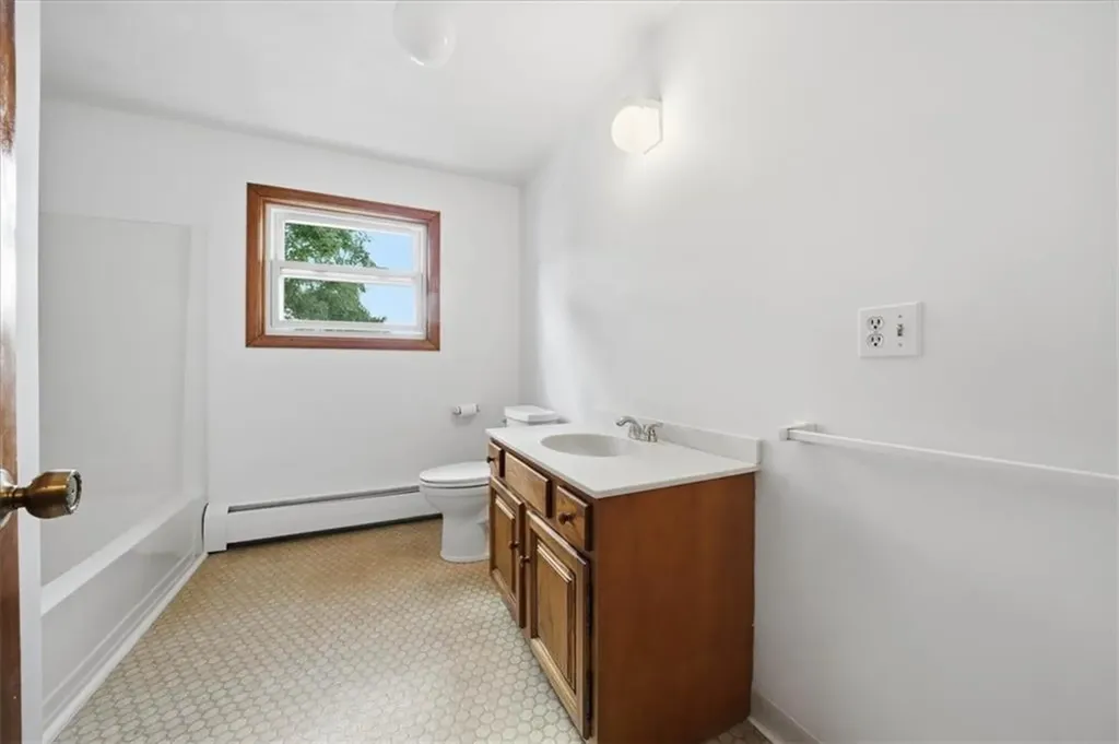 265 Grand View Drive Warwick RI 02886
