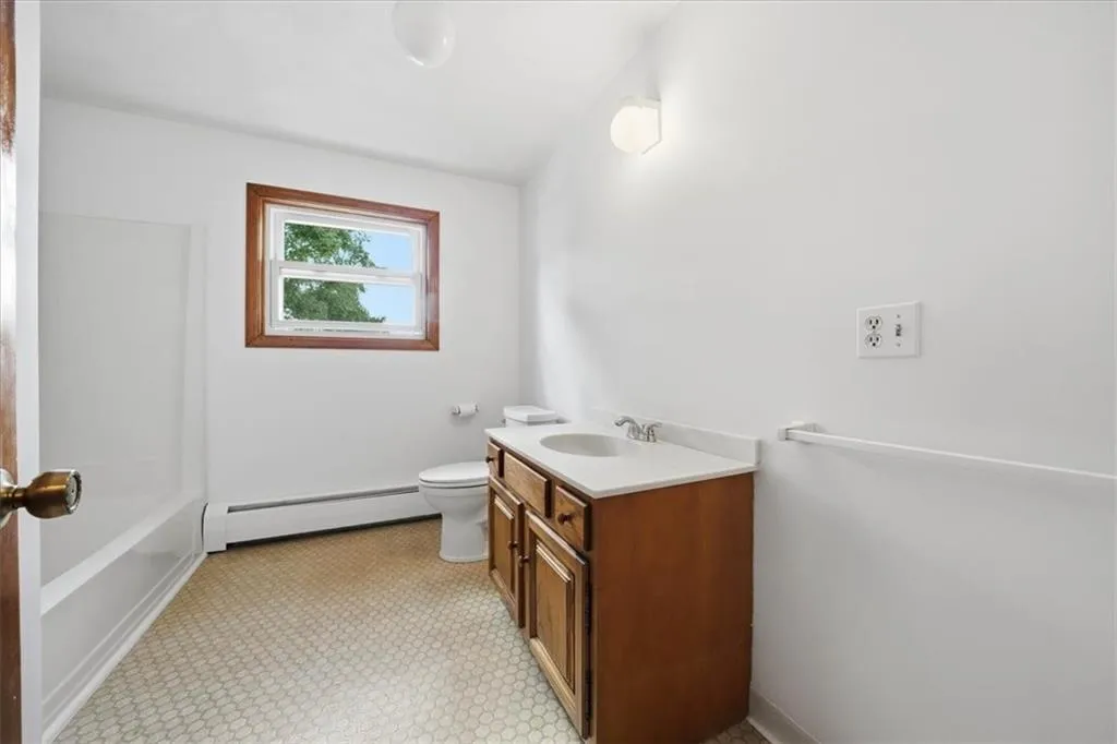 265 Grand View Drive Warwick RI 02886