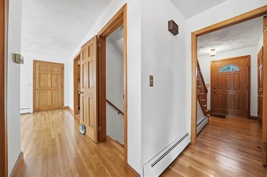 265 Grand View Drive Warwick RI 02886