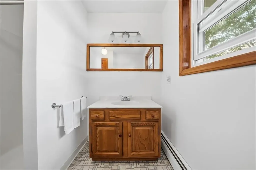 265 Grand View Drive Warwick RI 02886