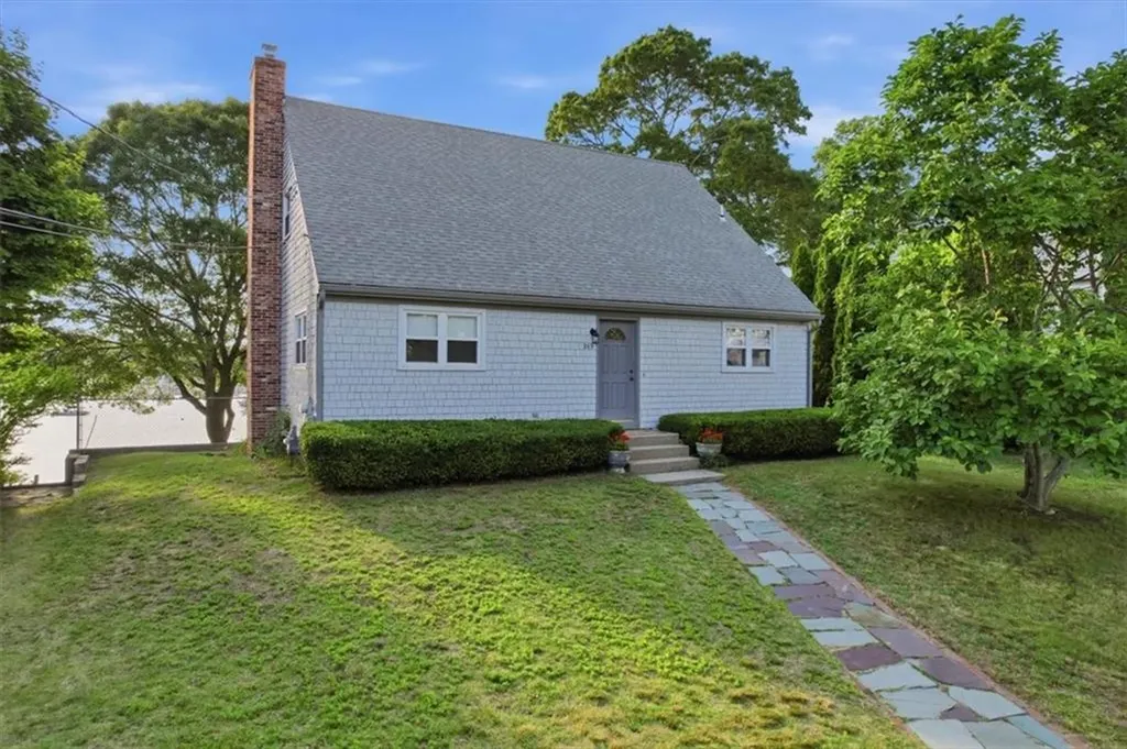 265 Grand View Drive Warwick RI 02886