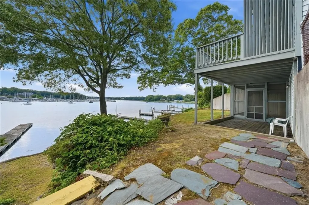 265 Grand View Drive Warwick RI 02886