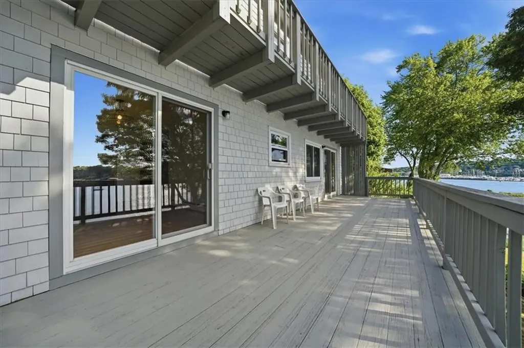 265 Grand View Drive Warwick RI 02886