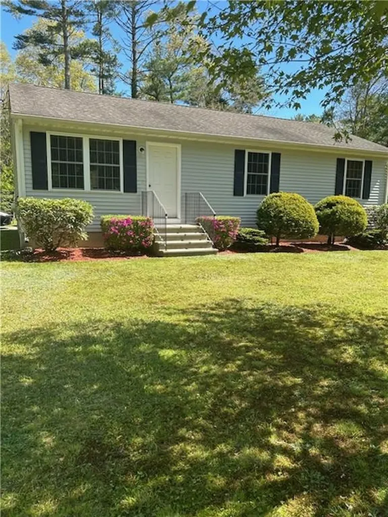 48 Tall Timbers Drive Richmond RI 02832