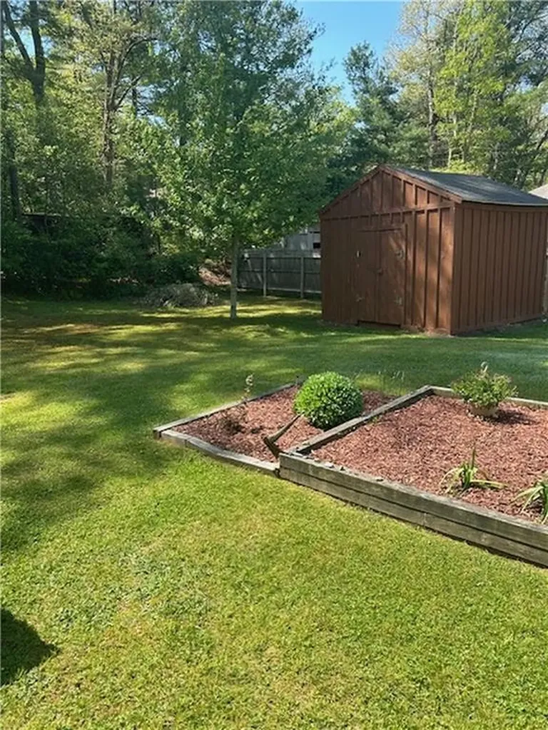 48 Tall Timbers Drive Richmond RI 02832