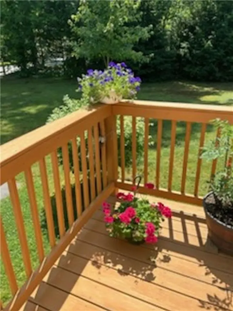48 Tall Timbers Drive Richmond RI 02832