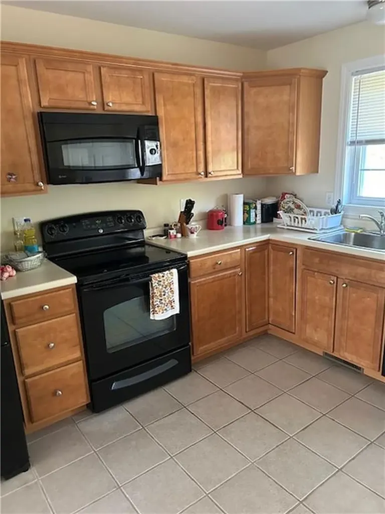 48 Tall Timbers Drive Richmond RI 02832