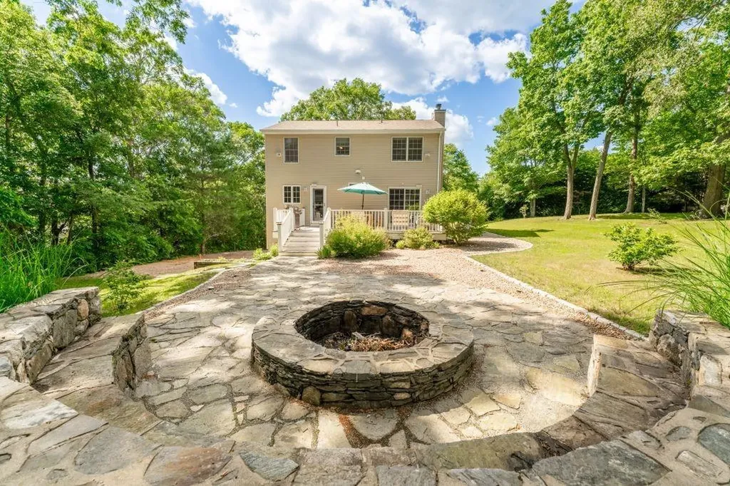 11 Sylvan Lane Westerly RI 02891