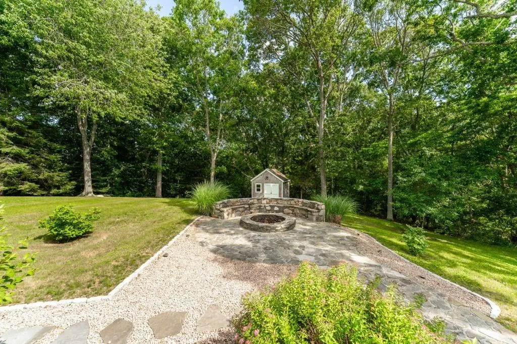 11 Sylvan Lane Westerly RI 02891