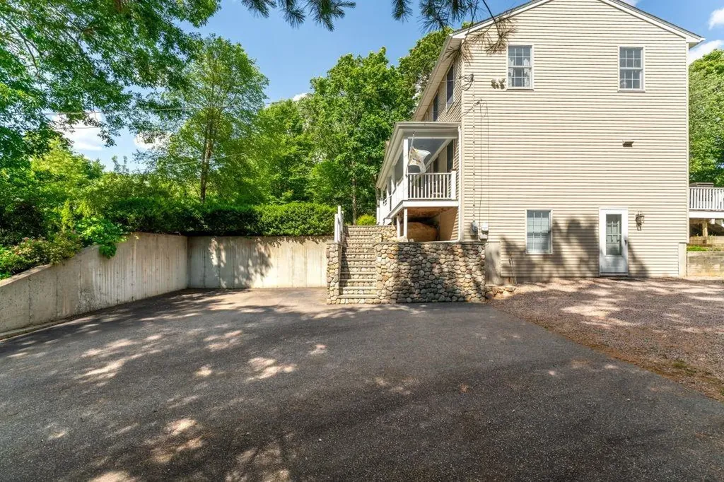 11 Sylvan Lane Westerly RI 02891