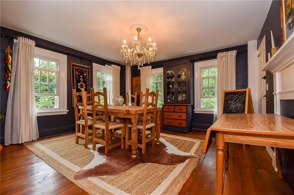 195 Town Farm Road Coventry RI 02816