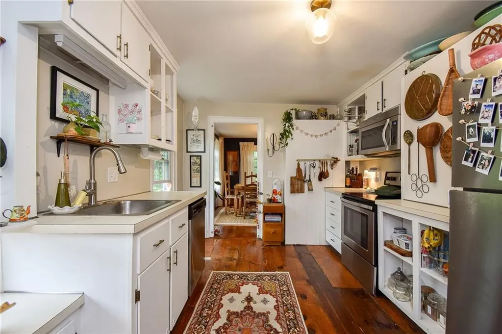 195 Town Farm Road Coventry RI 02816