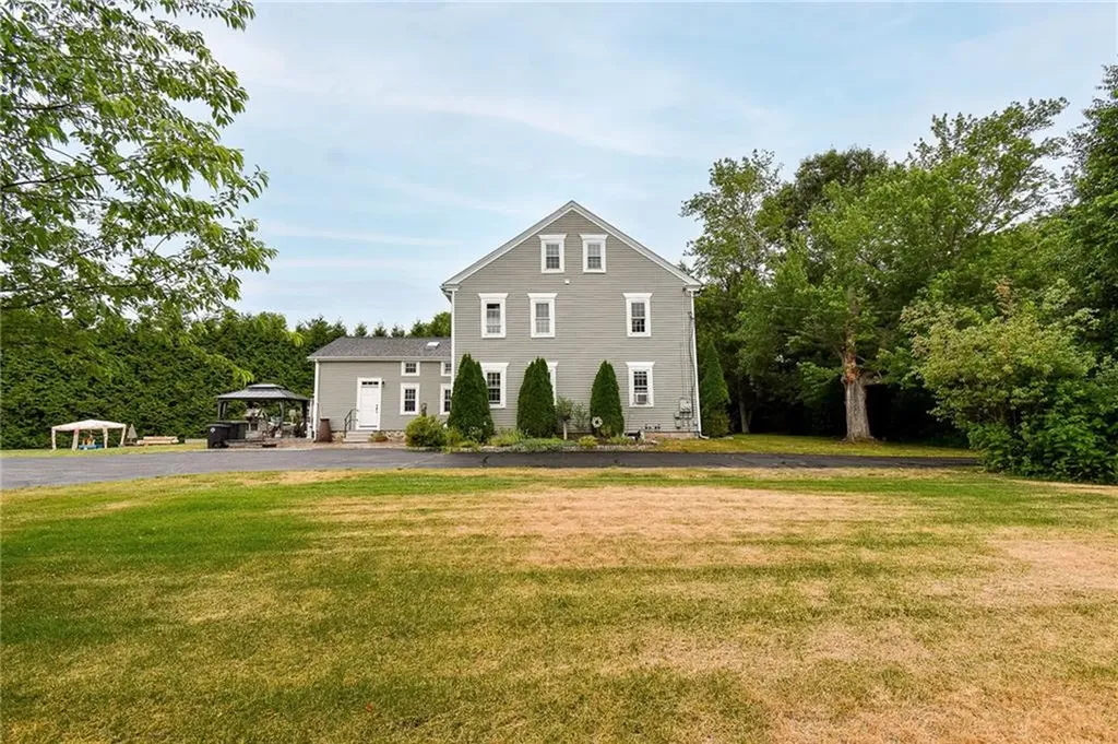 195 Town Farm Road Coventry RI 02816