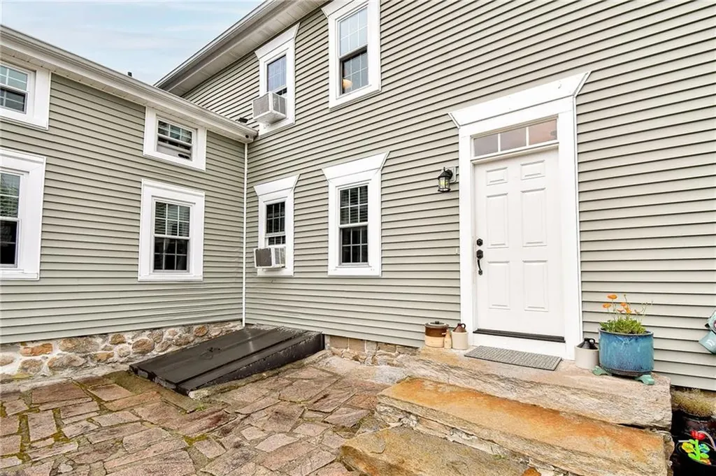 195 Town Farm Road Coventry RI 02816
