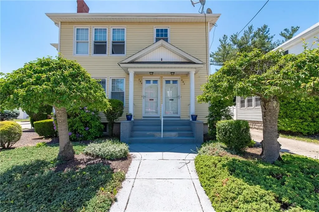 294 Smithfield Avenue Pawtucket RI 02860